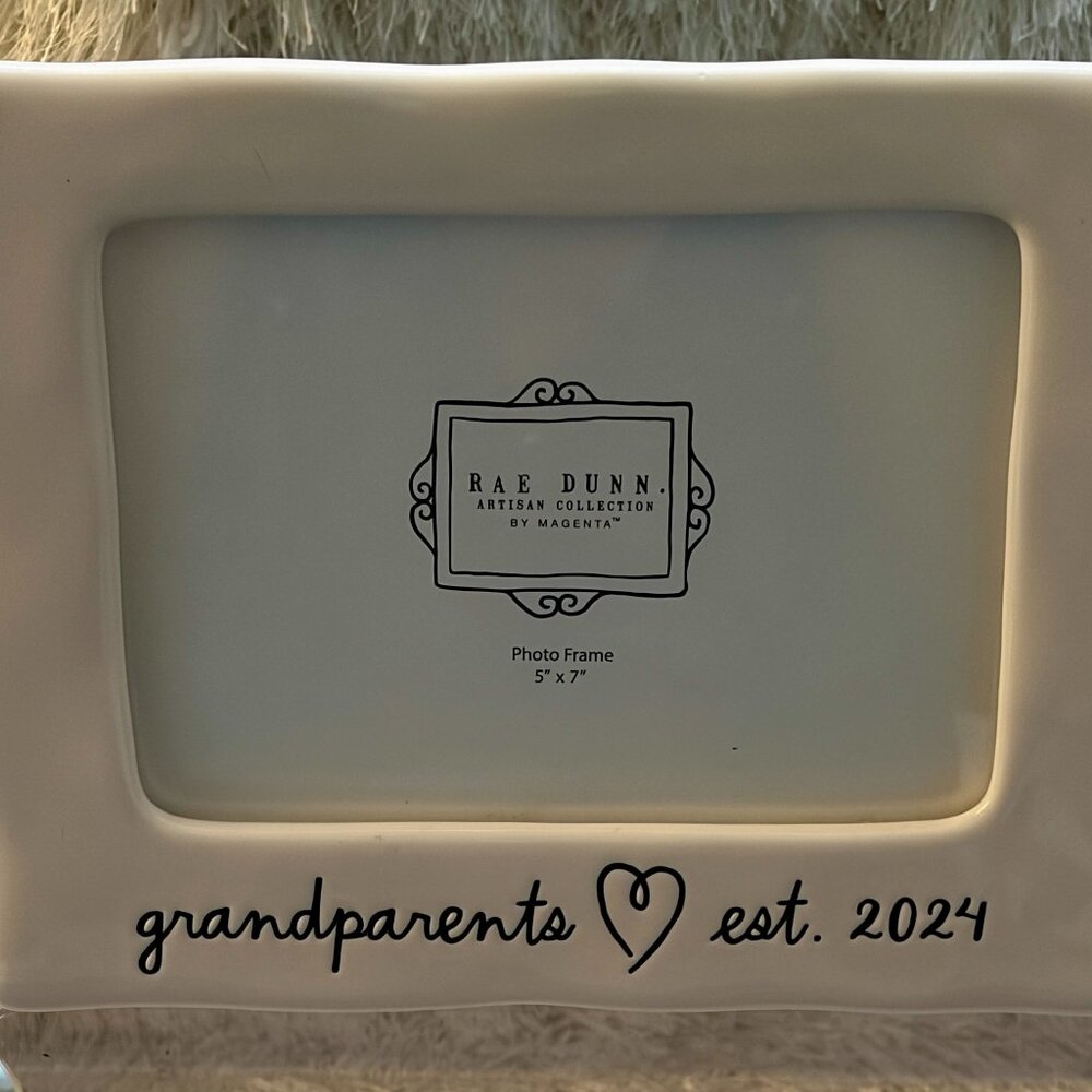 Rae Dunn "Grandparents est 2024" , 5 X 7 Photo Frame (NEW)